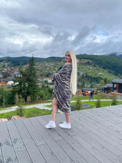 IUTR by AdhesivenessDue652