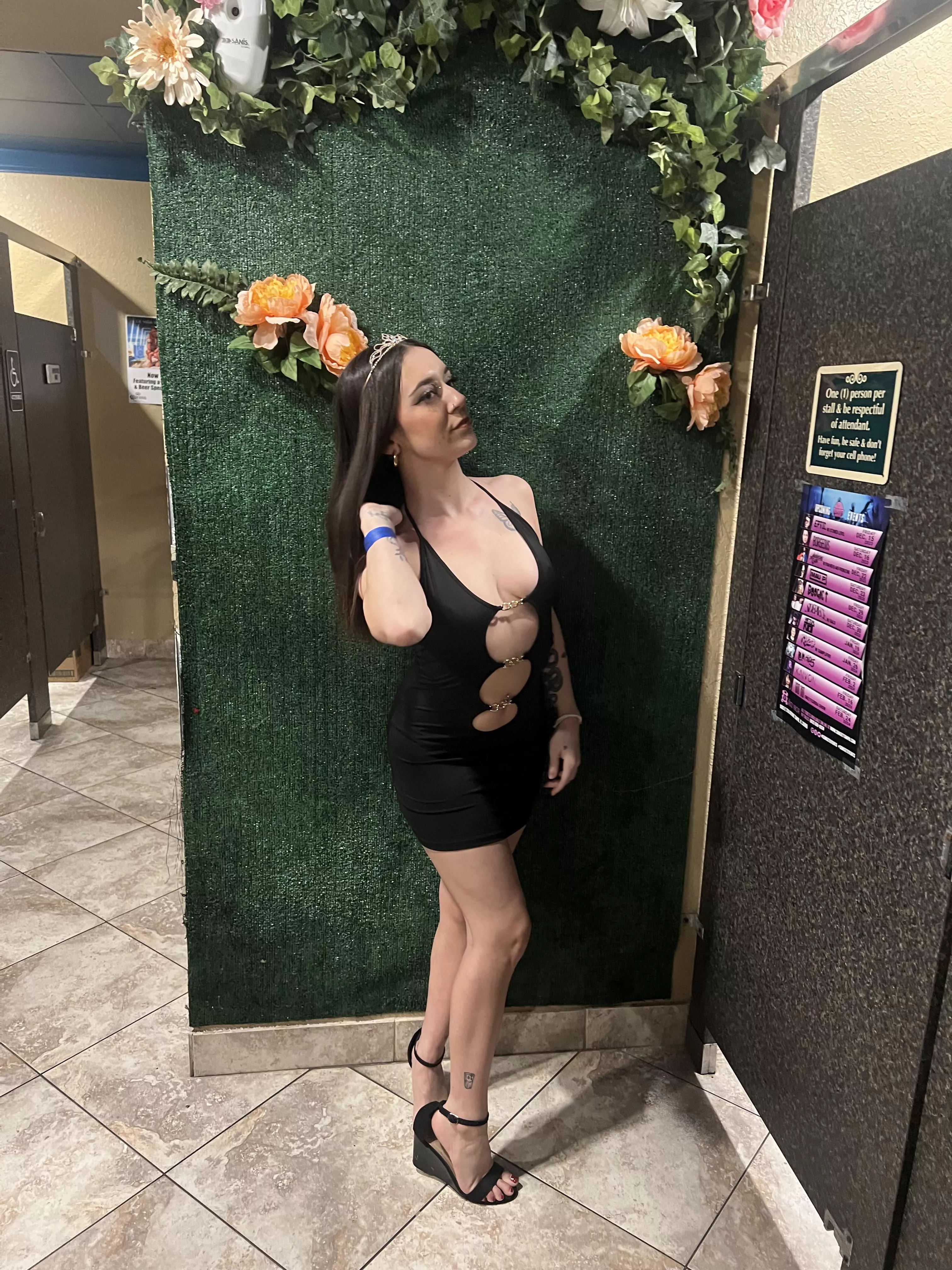 I’ve got really nice legs  posted by radbitchliv