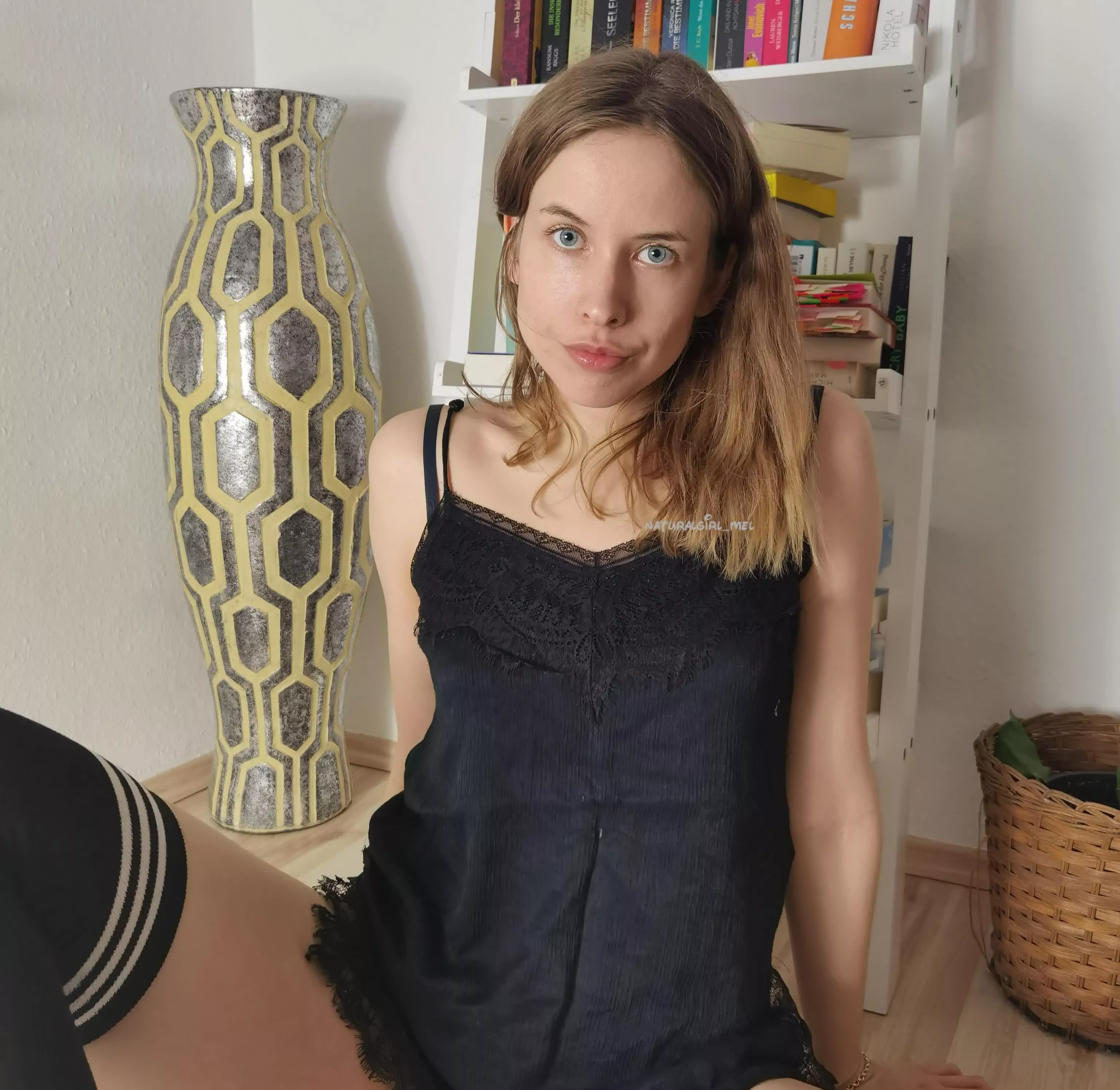 Little bookworm [F] 📙 🐛 posted by naturalgirl_mel