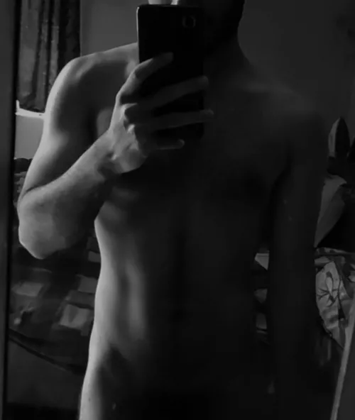 (M) Who wants their hands on me? by cryptical_321