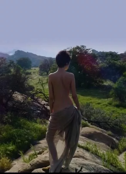 Naked hike posted by fern_gg0