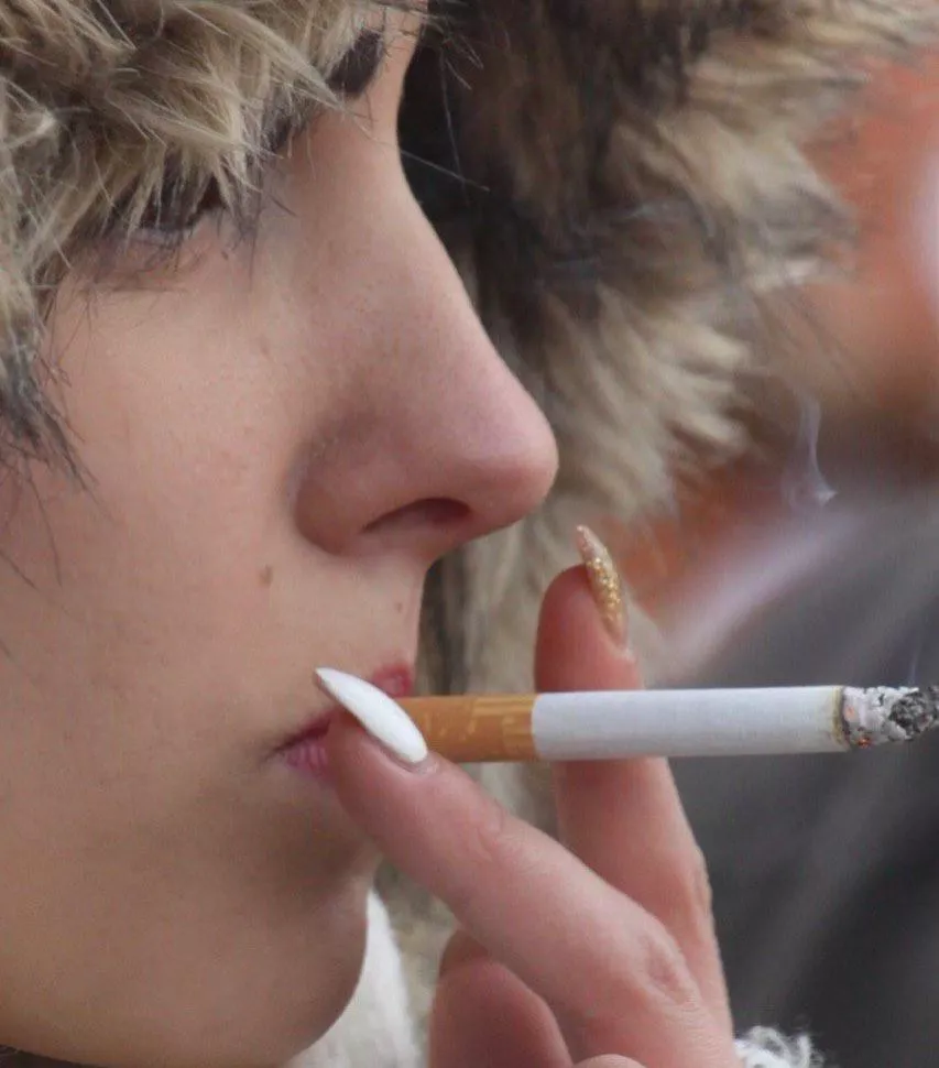 Quick drag and then a deep smokey kiss??  posted by Overall_Medicine9686