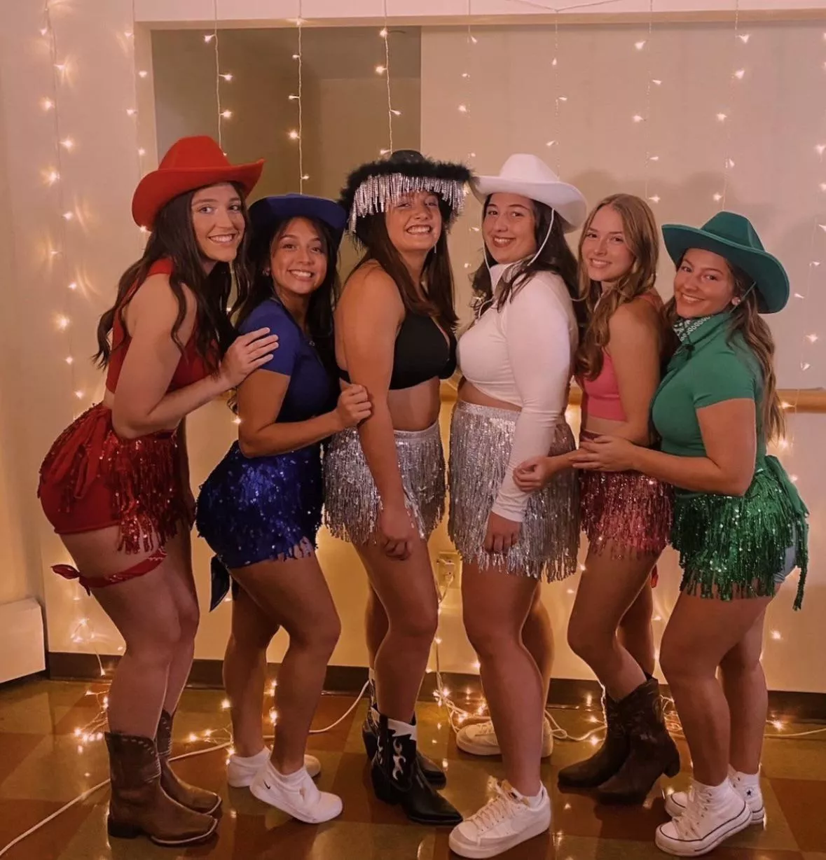 Rank the cowgirls posted by Wise_Category_3733