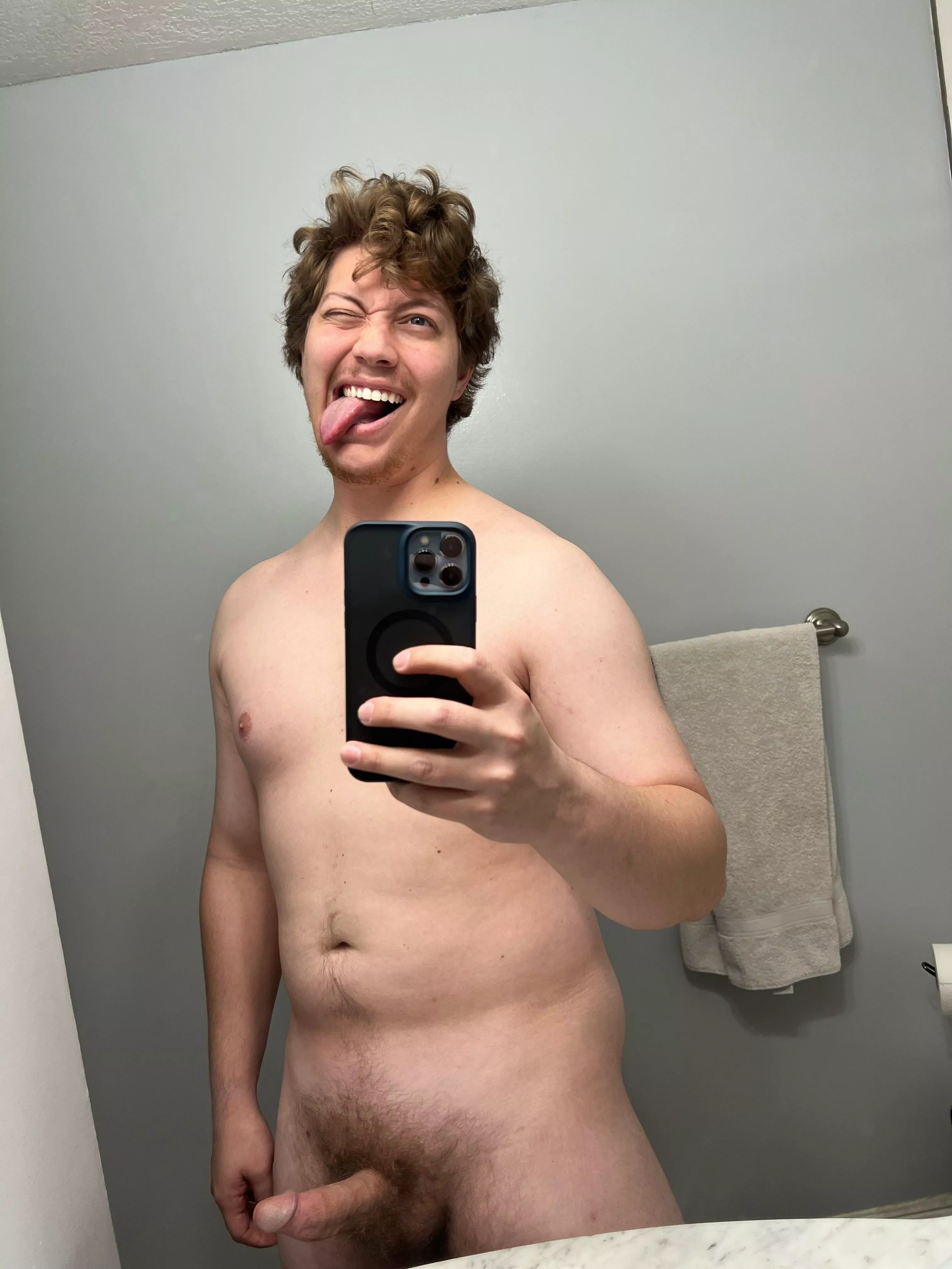 Screenshot my pics and spread them everywhere! I want to be famous! Snap: ebag0314 posted by Sharp_Sentence8318