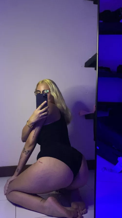 today i feeel so lonellyyyyy by OceanOpulence