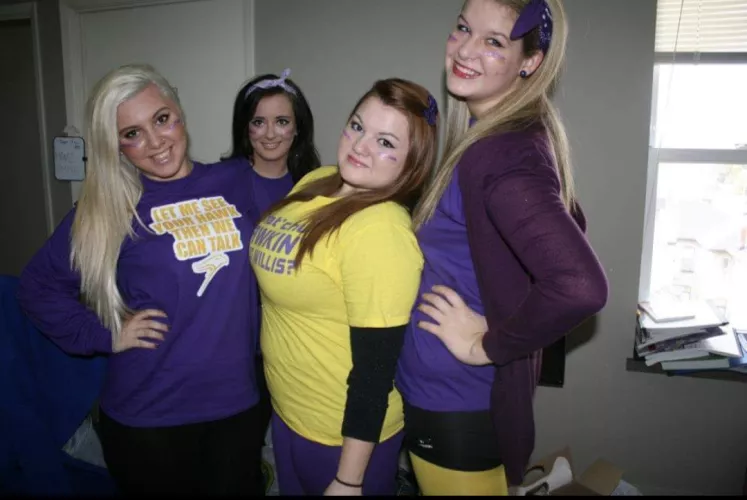 Uni throwback  by idoloveagoodbj