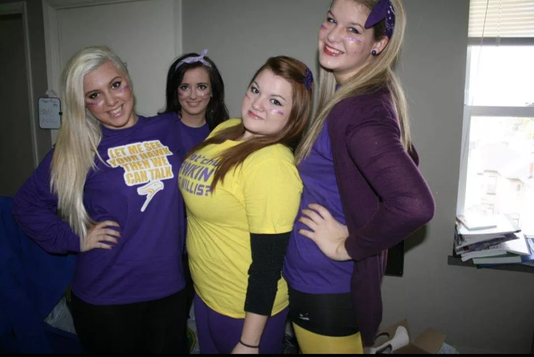 Uni throwback  posted by idoloveagoodbj