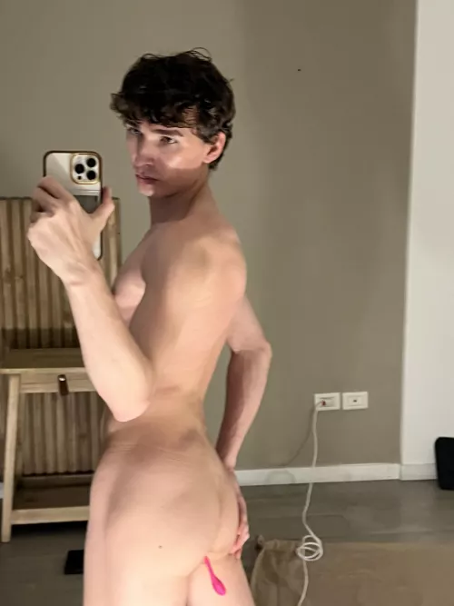 what if i’ll give you to control this toy  ?  by milkerguy