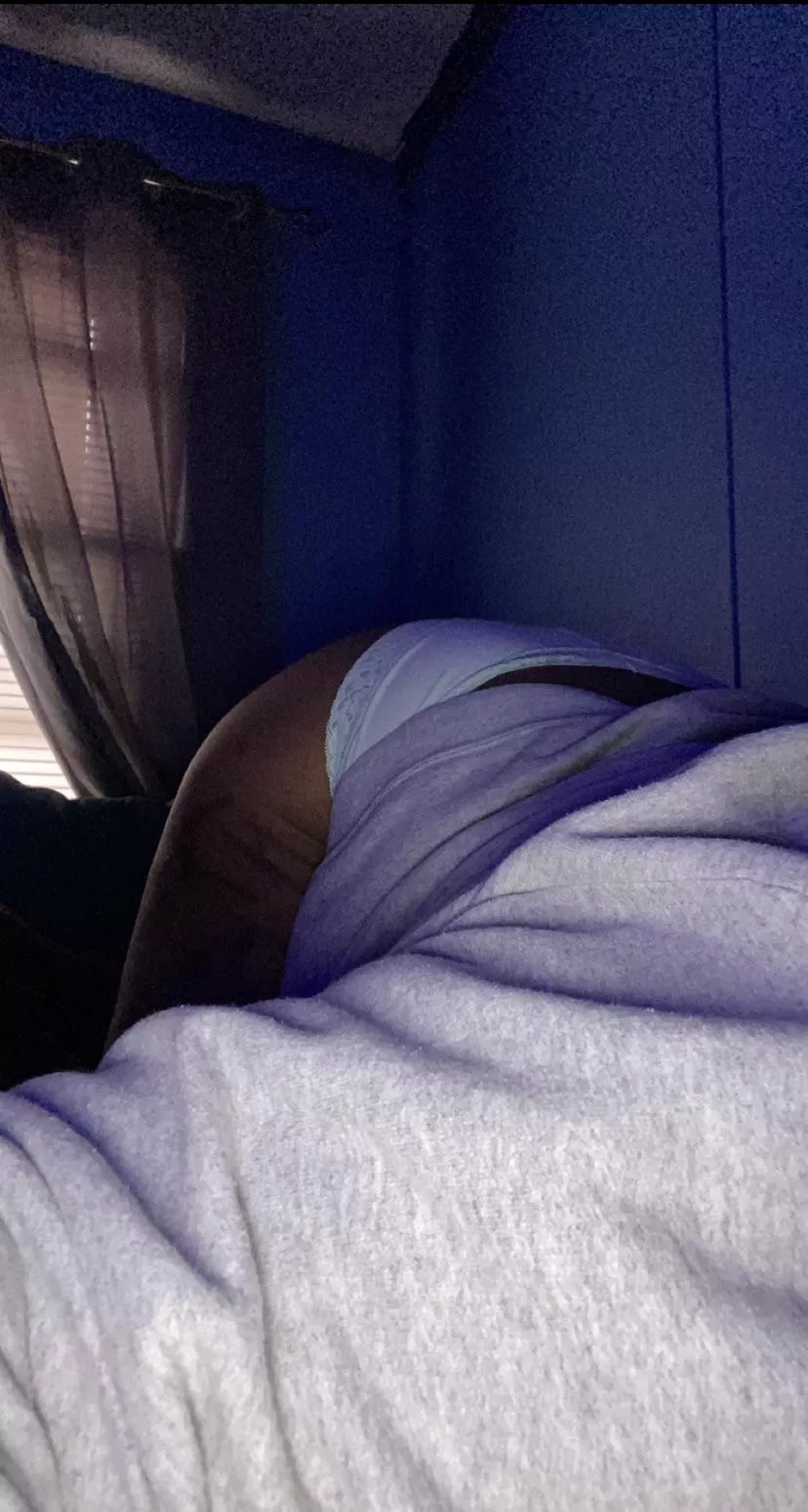 20F4F submissive big pierced breast slut who loves older women. posted by Lostintheclouds4