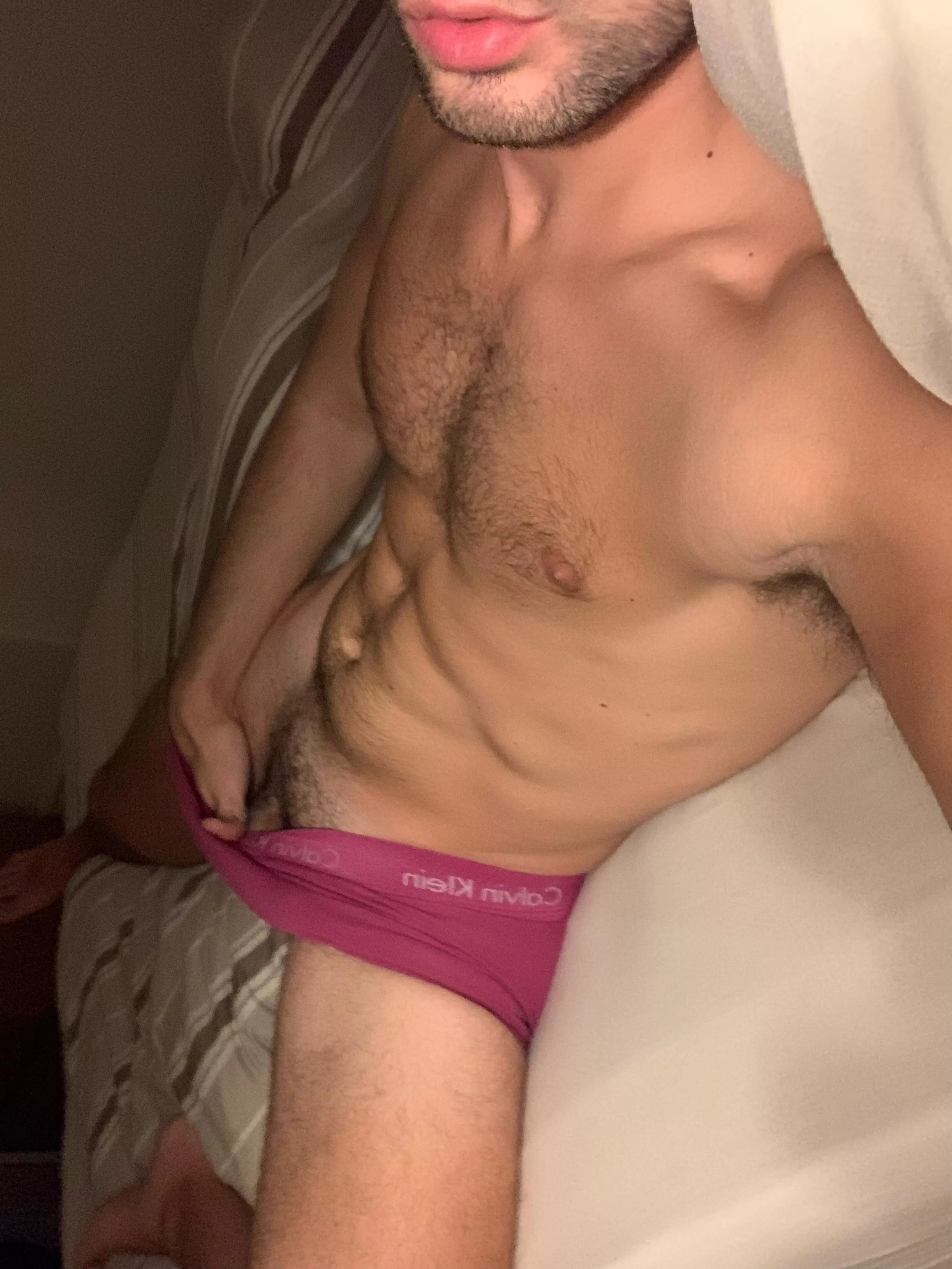 24 UK - chrisch34 fit guys add me posted by jarou99