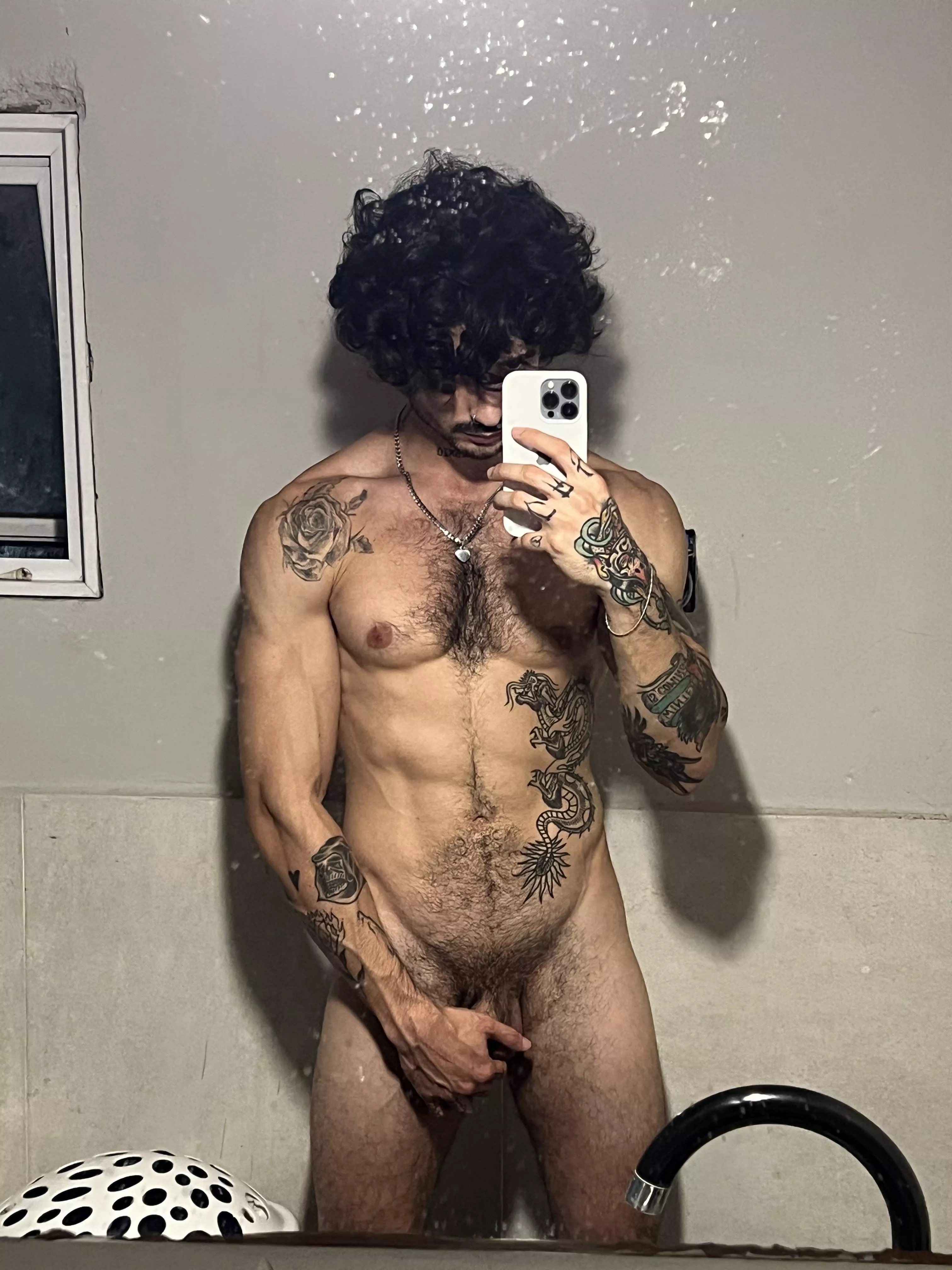 (27) Can i dm you some of the nudes i took? posted by fffffrancis