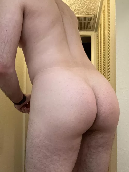 37m Wish I was being bred tonight by Illusionaz13