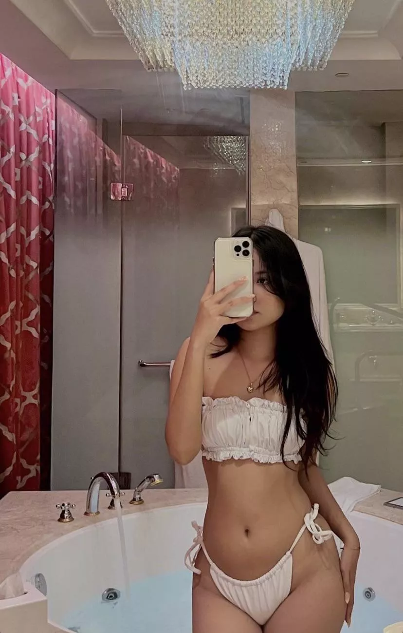 Creampie or Facial posted by Pale-Atmosphere-4620