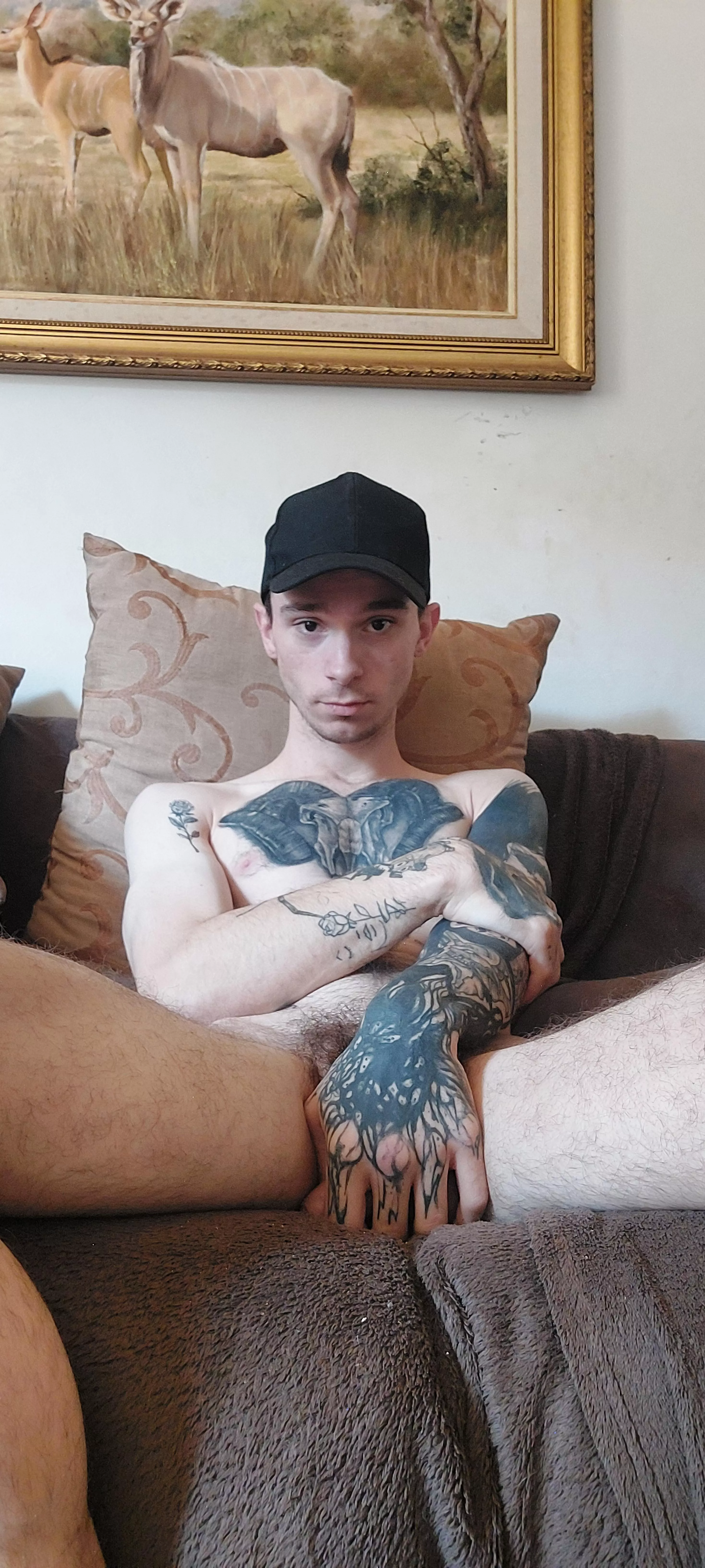 Definitely posing for this pic lol posted by Acrobatic-Bake2084