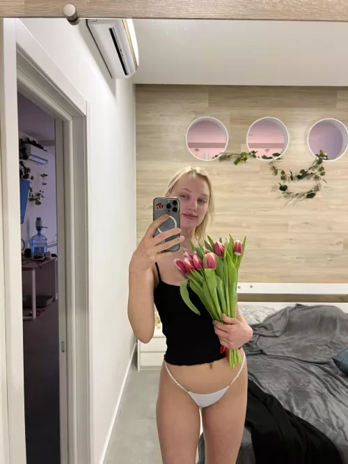 Did my small 19yo body in these make you hard? by museforyou01