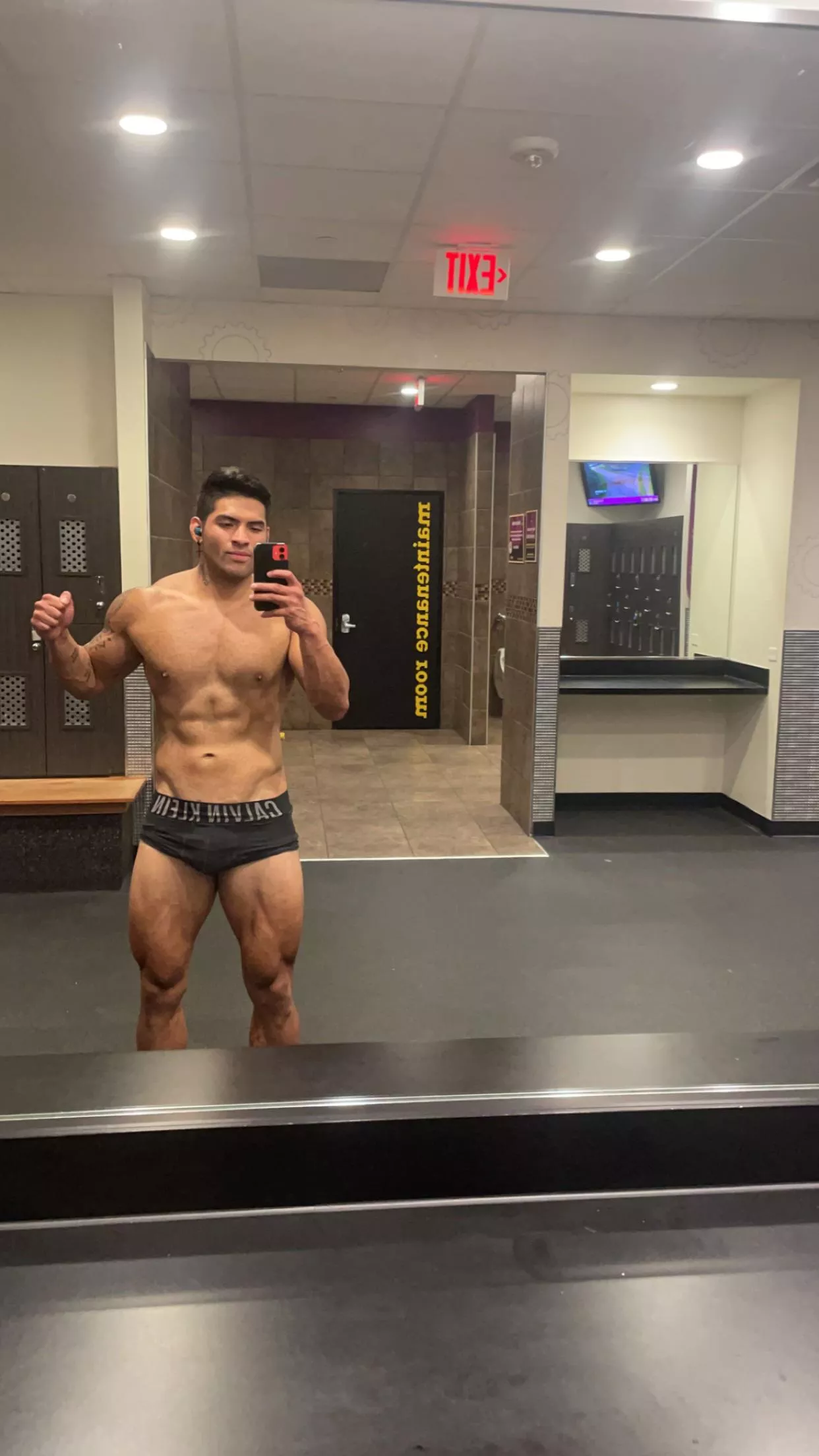 Do the Calvin Kleins look good on me 😙 posted by Dangerous-Log4649