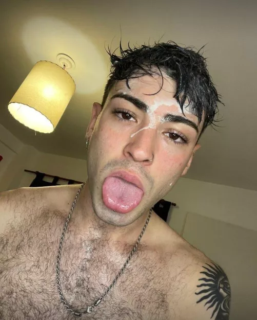 Do you wanna cumm in my face!? by LoganHellok