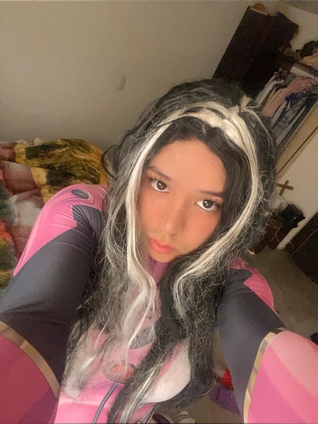 Happy saturday posted by Prettyprincess095