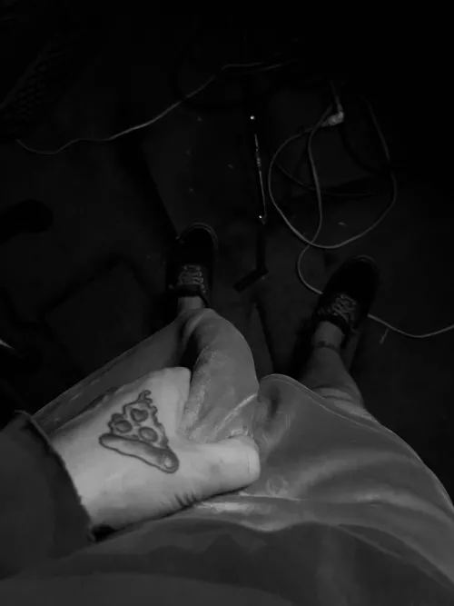 Hello there by Odd-Fox7709