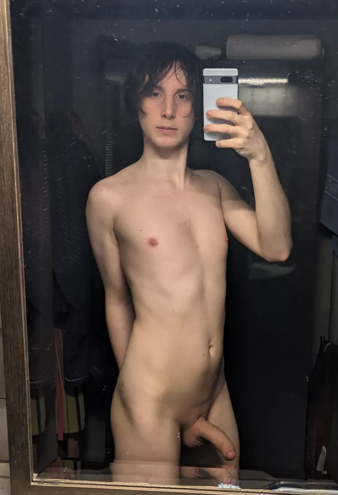 Here's the uncropped version 🫠 posted by mad_catboy