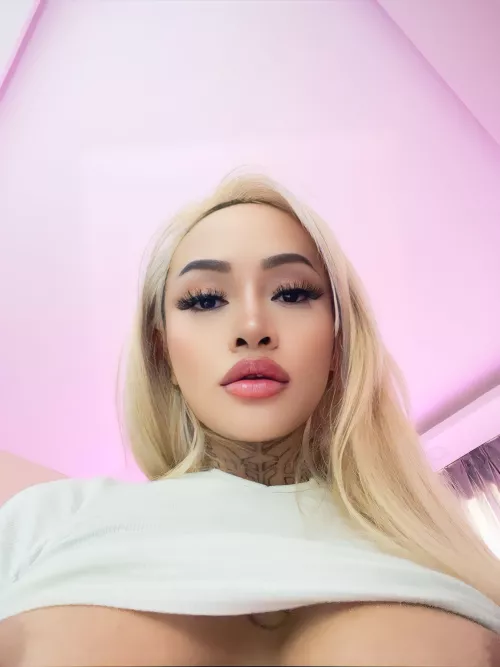 How do you guys feel about the perfect mix of size and perkiness? 🥰 by xvinarose