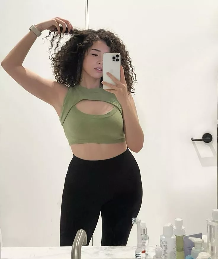 I've honestly never been milked for Pokimane... Would love to change that though! posted by Fruit_Connoisseur