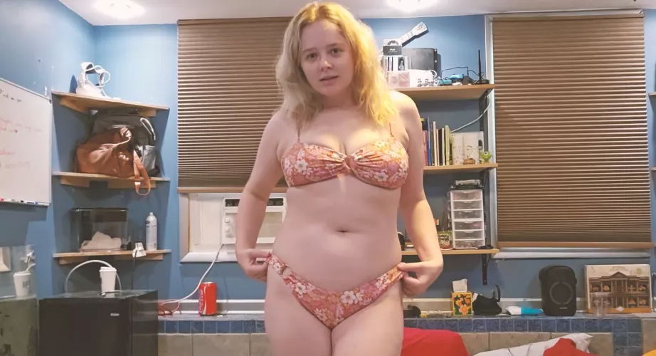 Sarah Kaynee  by sexyrockinchick777