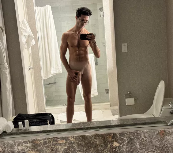 Saturday naughty hotel photos by redlighthorny