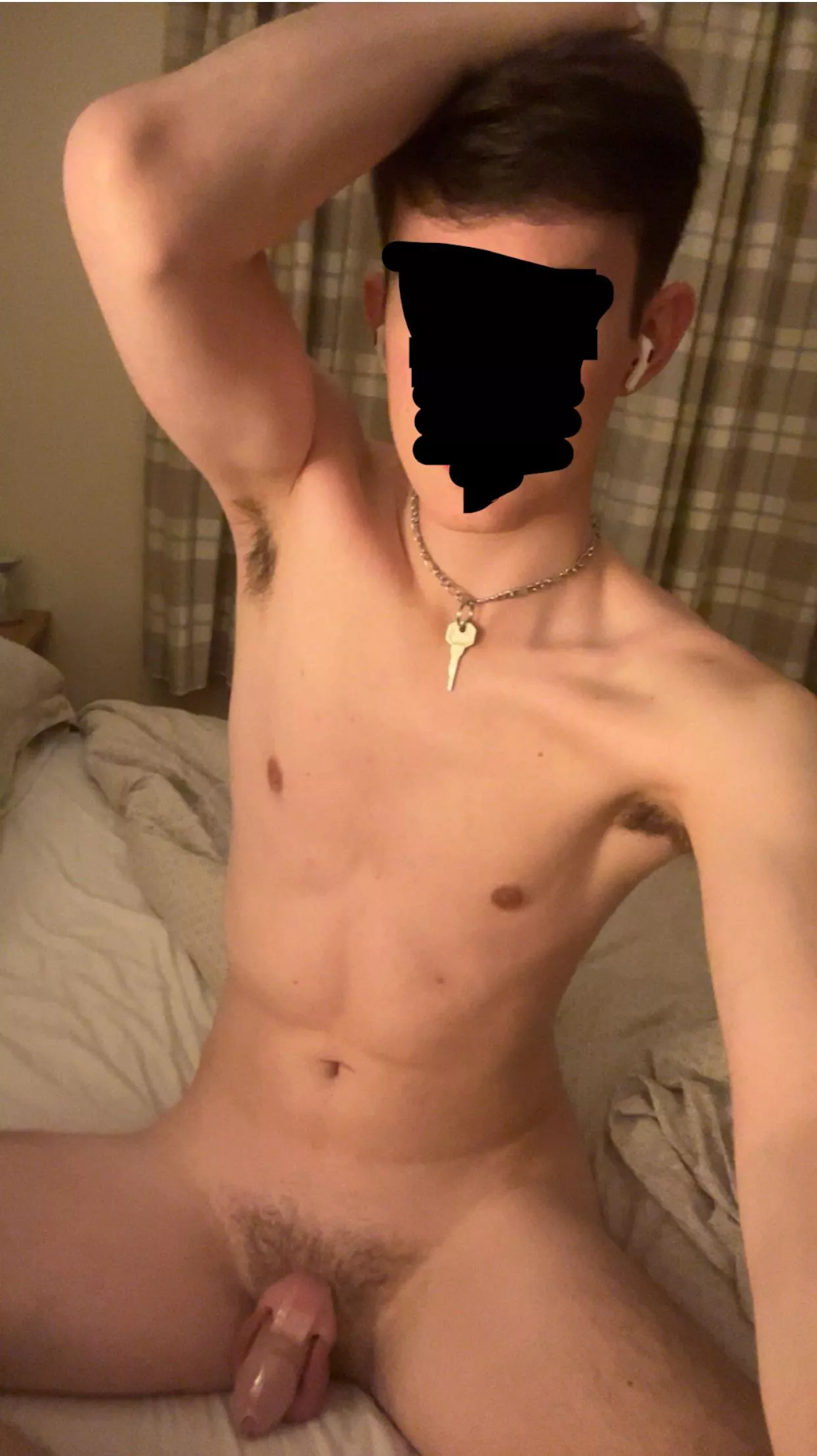 Should more twinks be locked 🔐 up for real men? posted by gaytwinkaway
