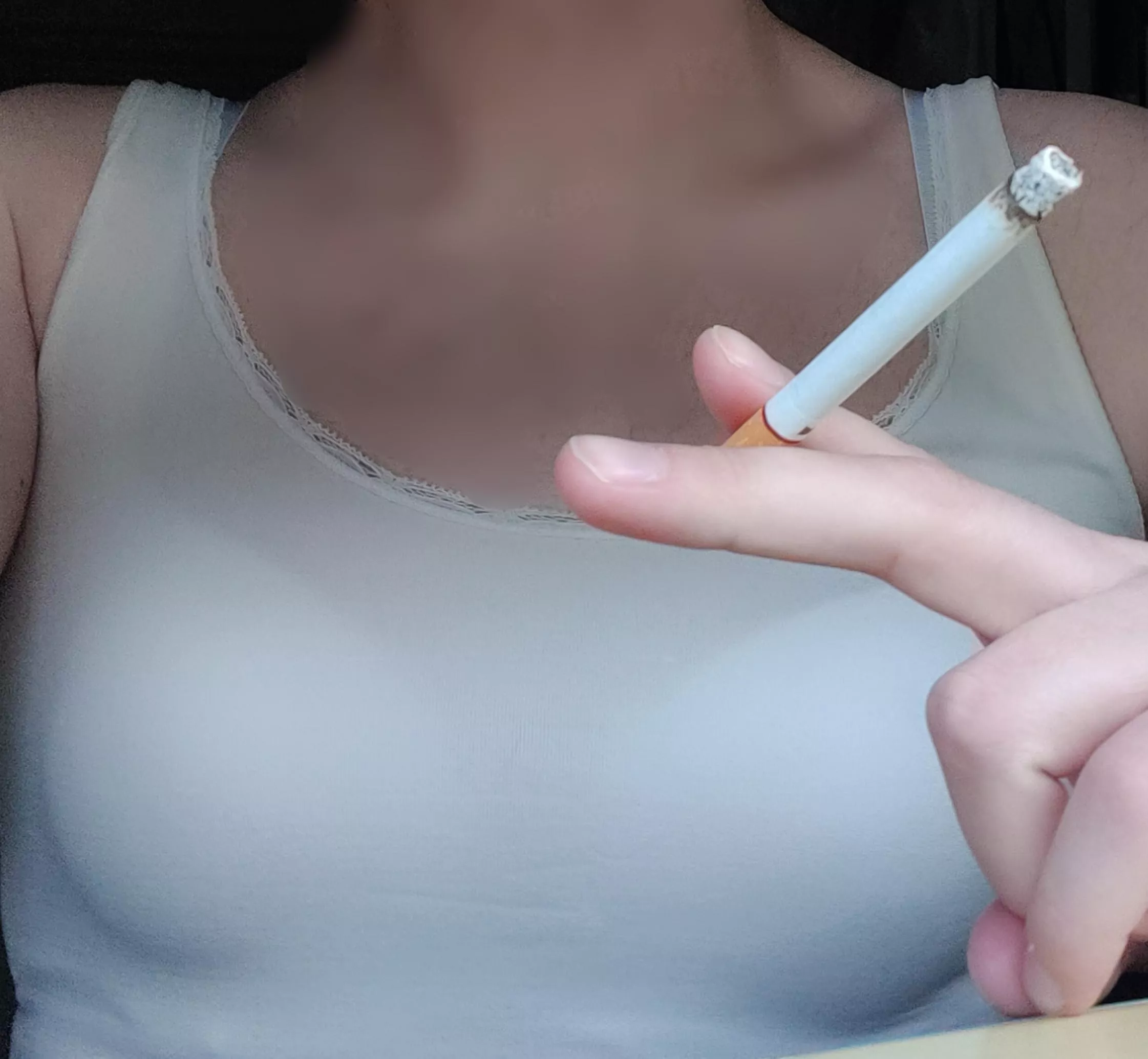 Smoke with me 😊 posted by lucylavender57