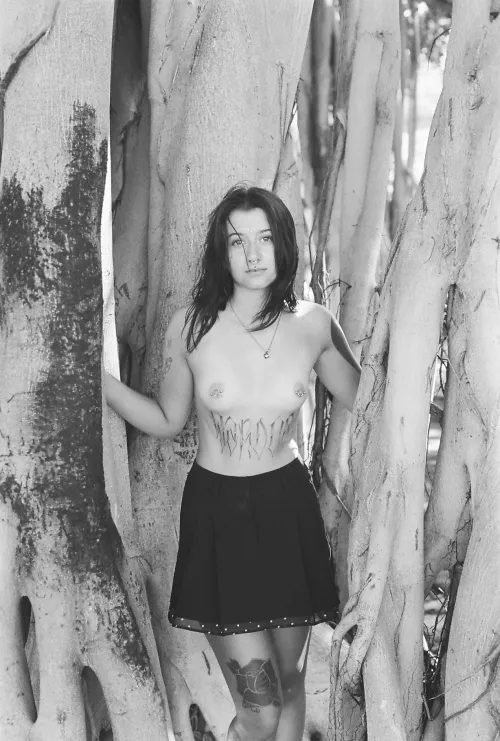 Topless and proud by VeganMenudo