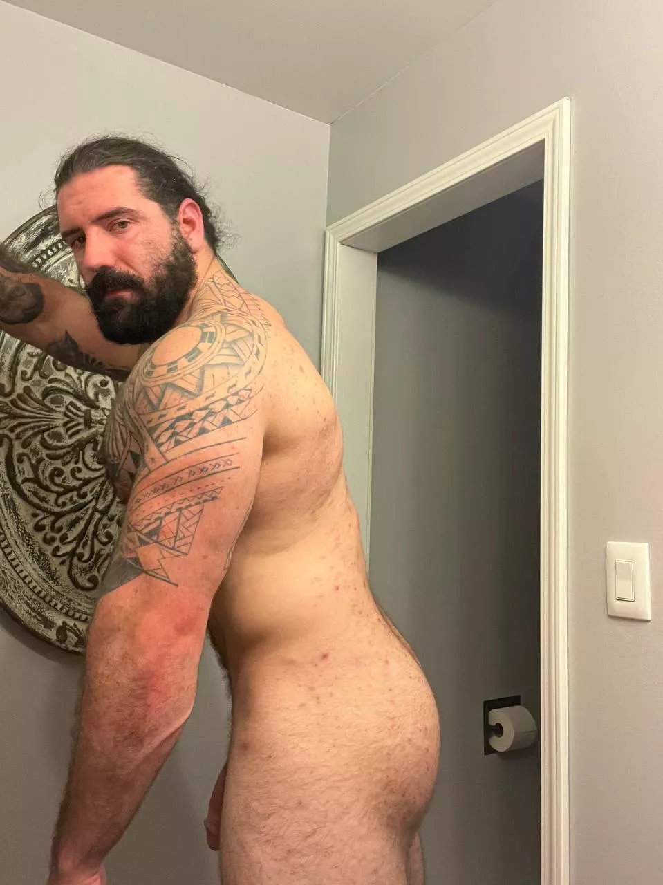 Who else loves a hairy hole? posted by dylanmarkss