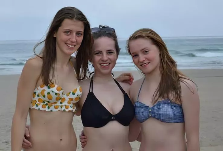 Your Beach Princess [3] by No_Parfait9575