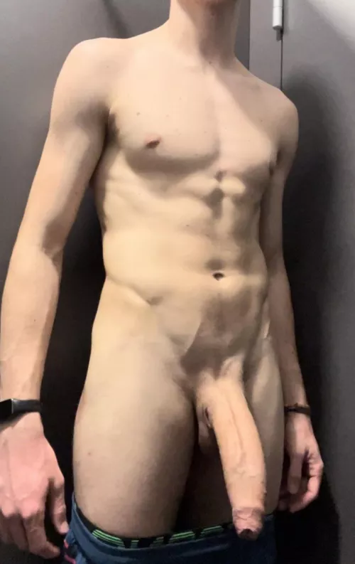 8.6 inches of pure pleasure🫣 by Soffreq