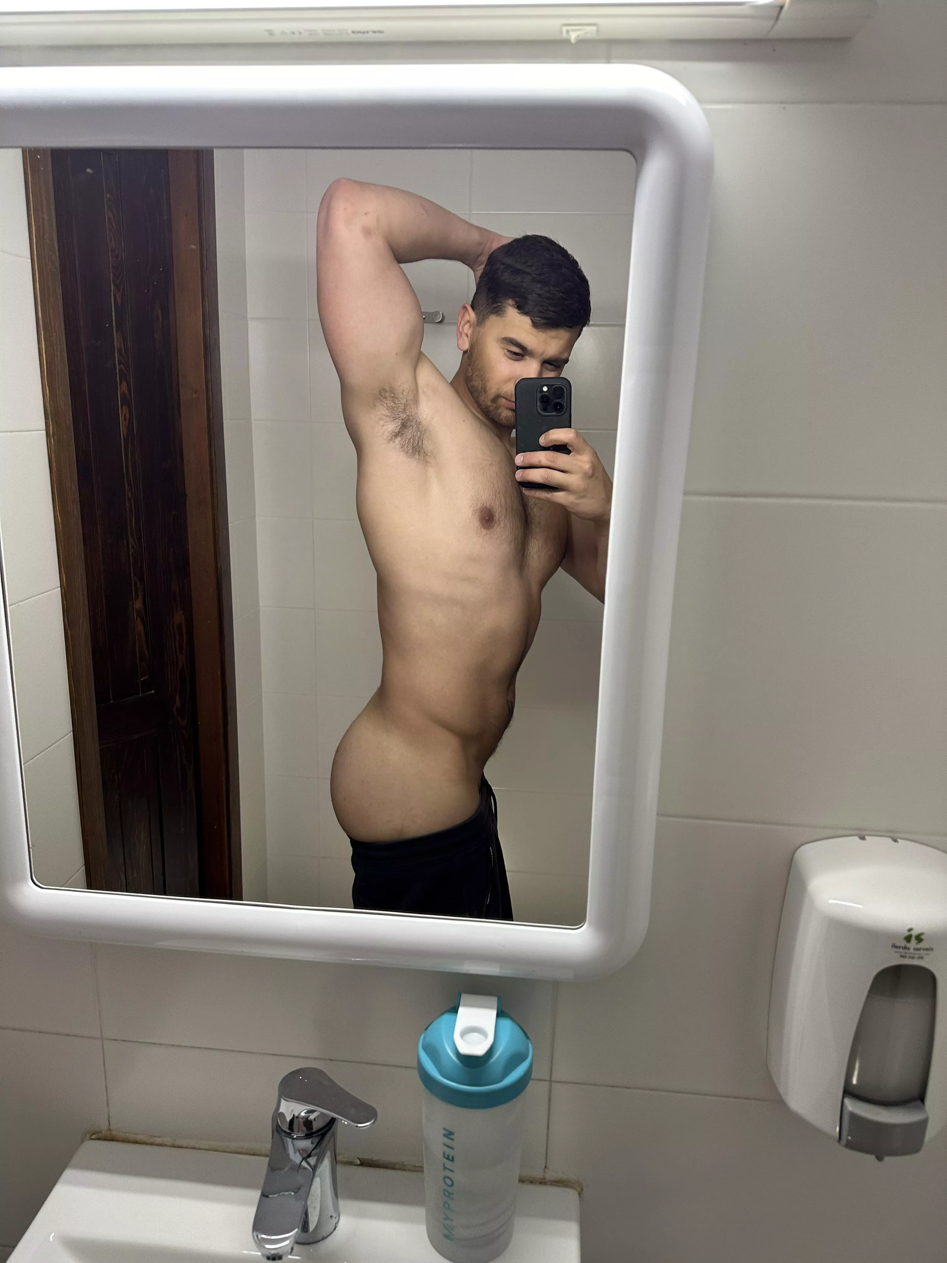 a straight but curious, how must it feel to give the hole? posted by realisiwak