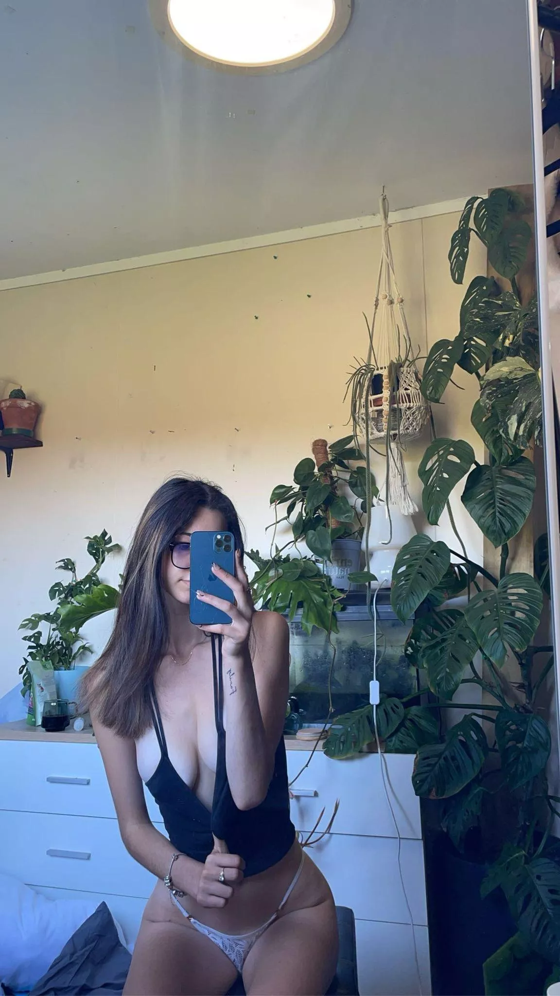 Am I small enough to be thrown around by you, im 5ft2 btw posted by Maddiecatto