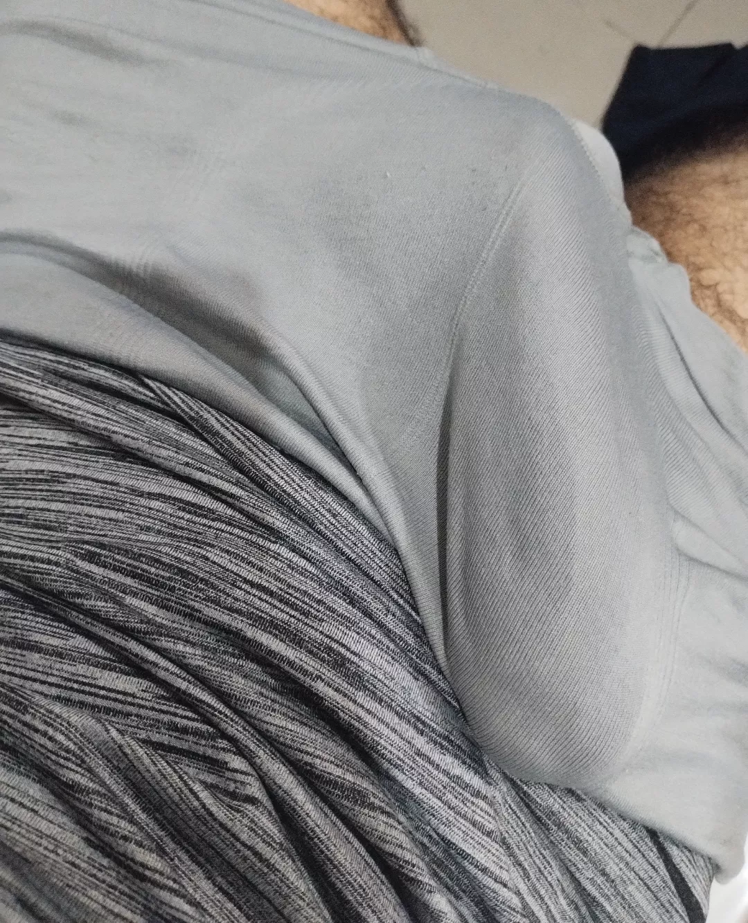 Begging to come out posted by mini_splatty