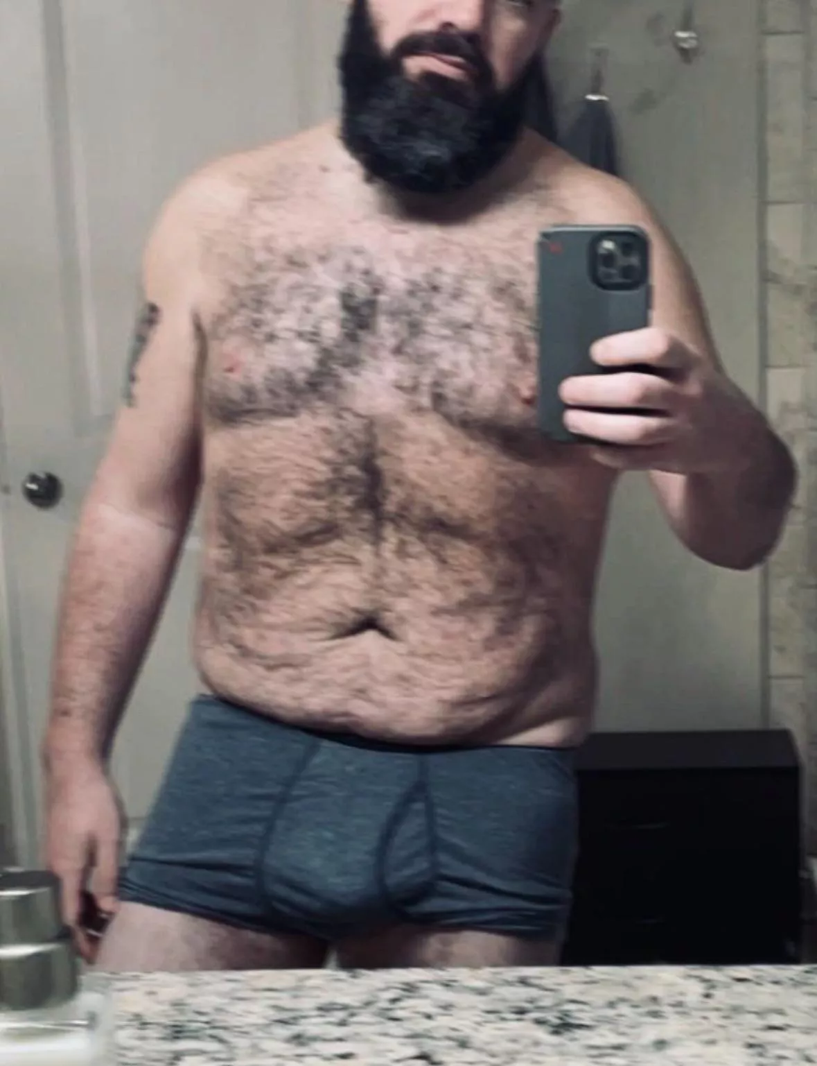 Blurry Bulge posted by NCYank23