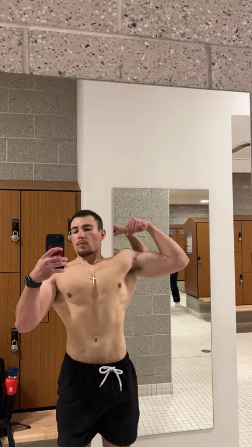 dtf? This workout got me craving some delicious 🐱  by nickp728778