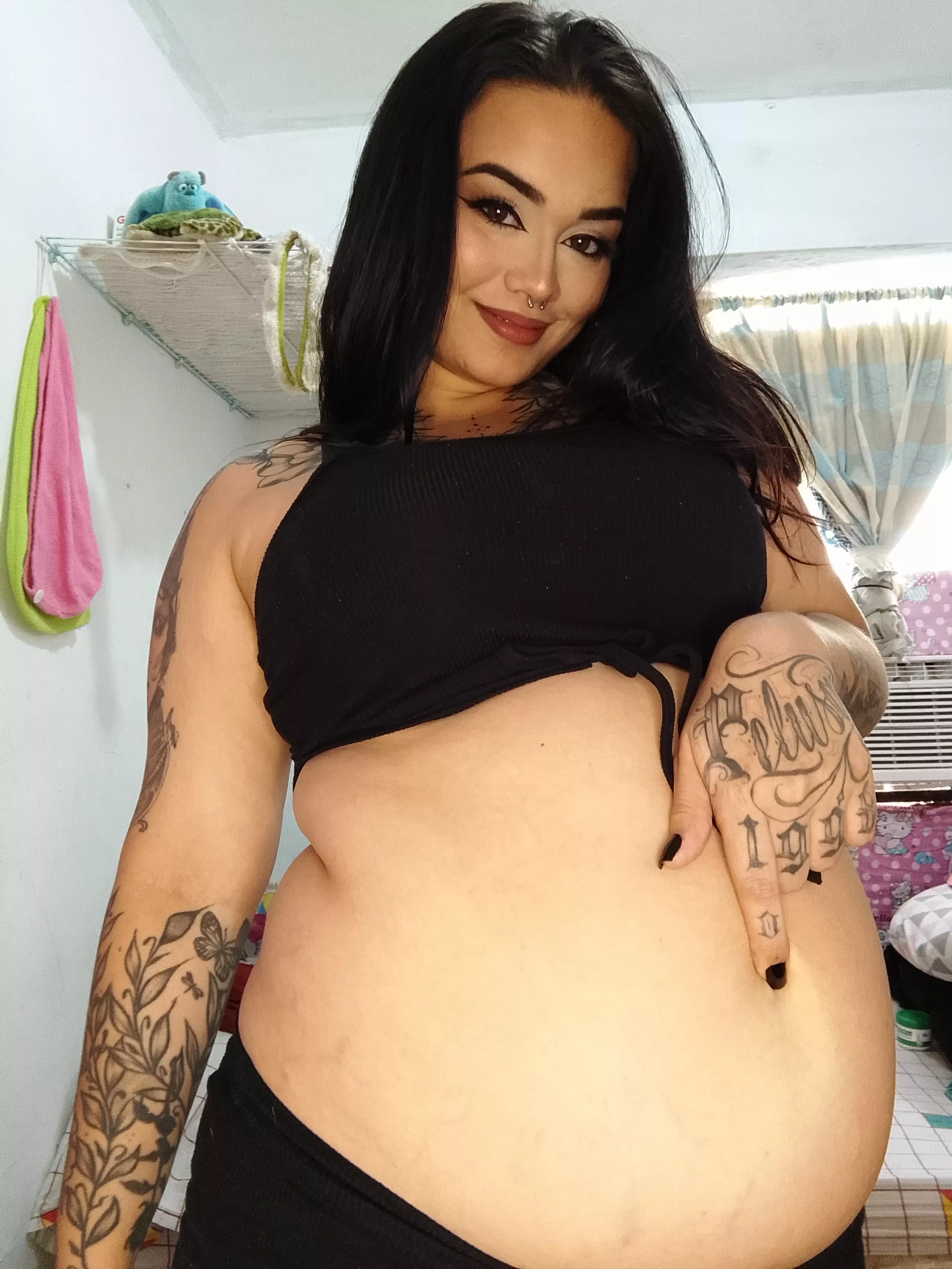 Feed me daddy  posted by Kendra_sexlovexo