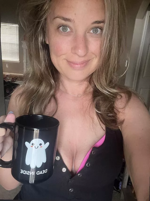 Good morning! (F38)  posted by lyric_in_my_head