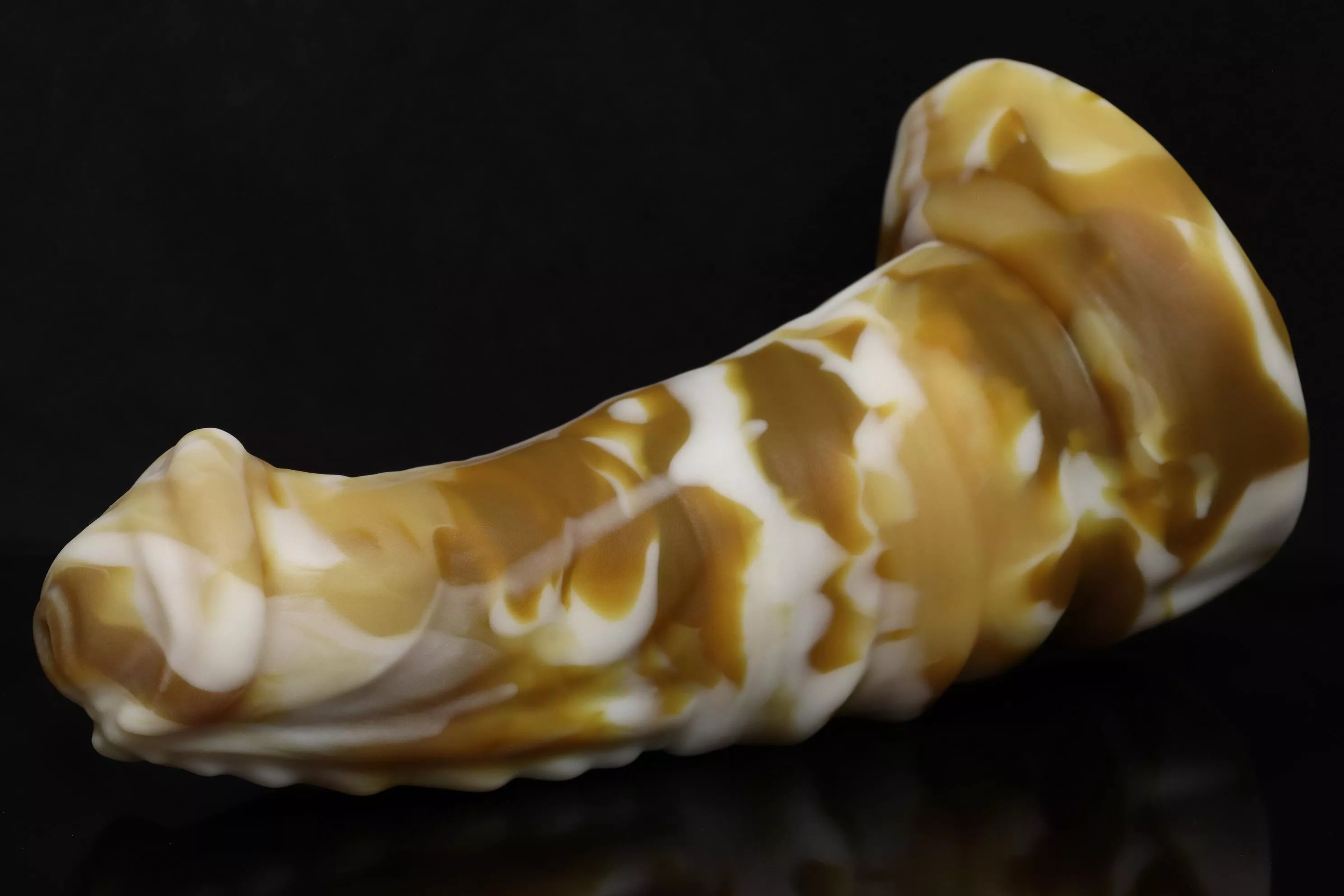 Got myself a super pretty S/M Sleipnir! posted by poggersOwO