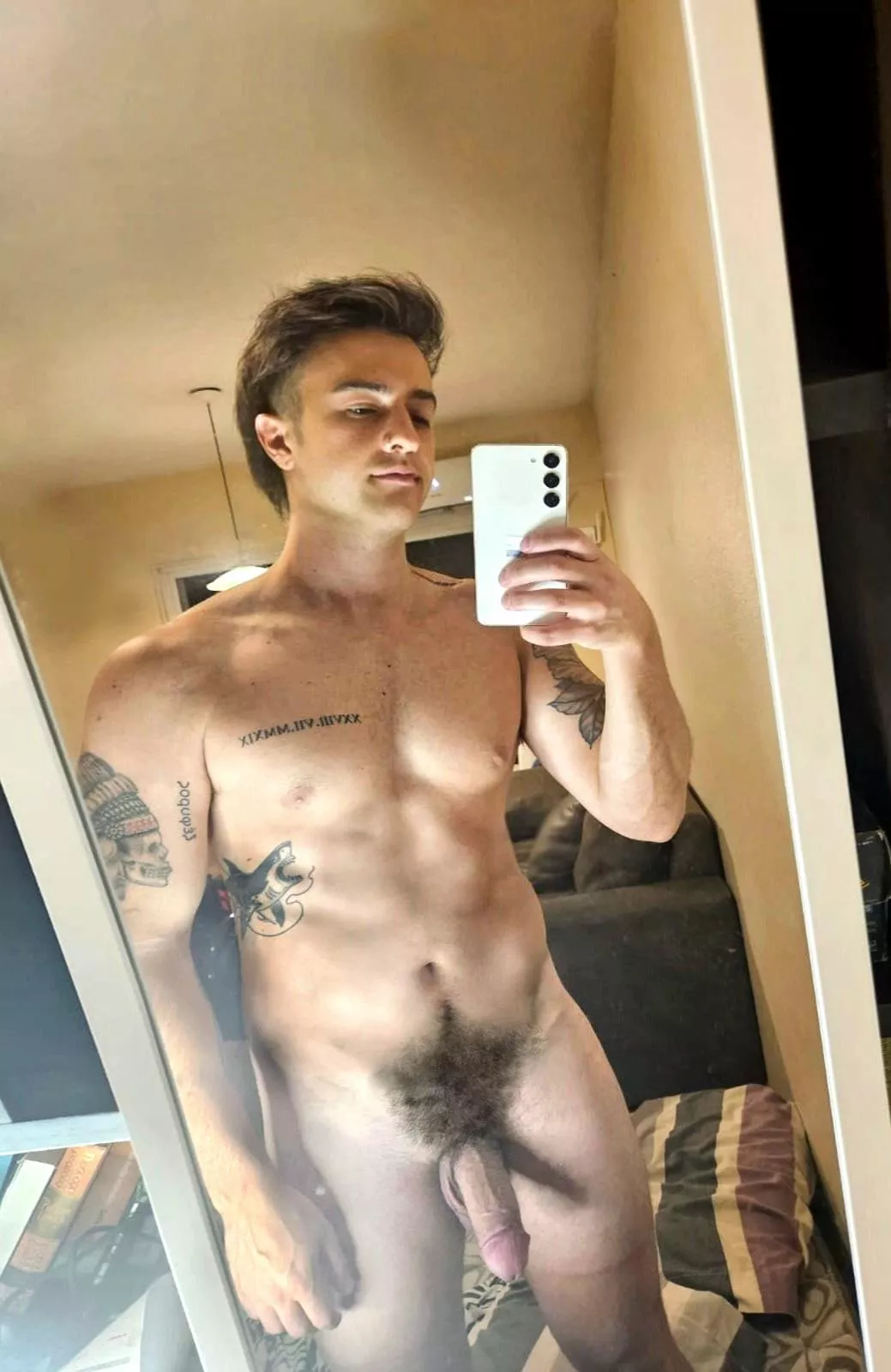 How would you rate my V line? posted by asexyspiderman