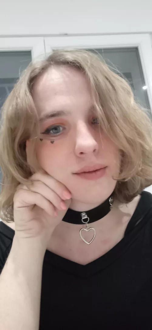 I just LOVE my makeup on this one ❤️ by Humide_Chan