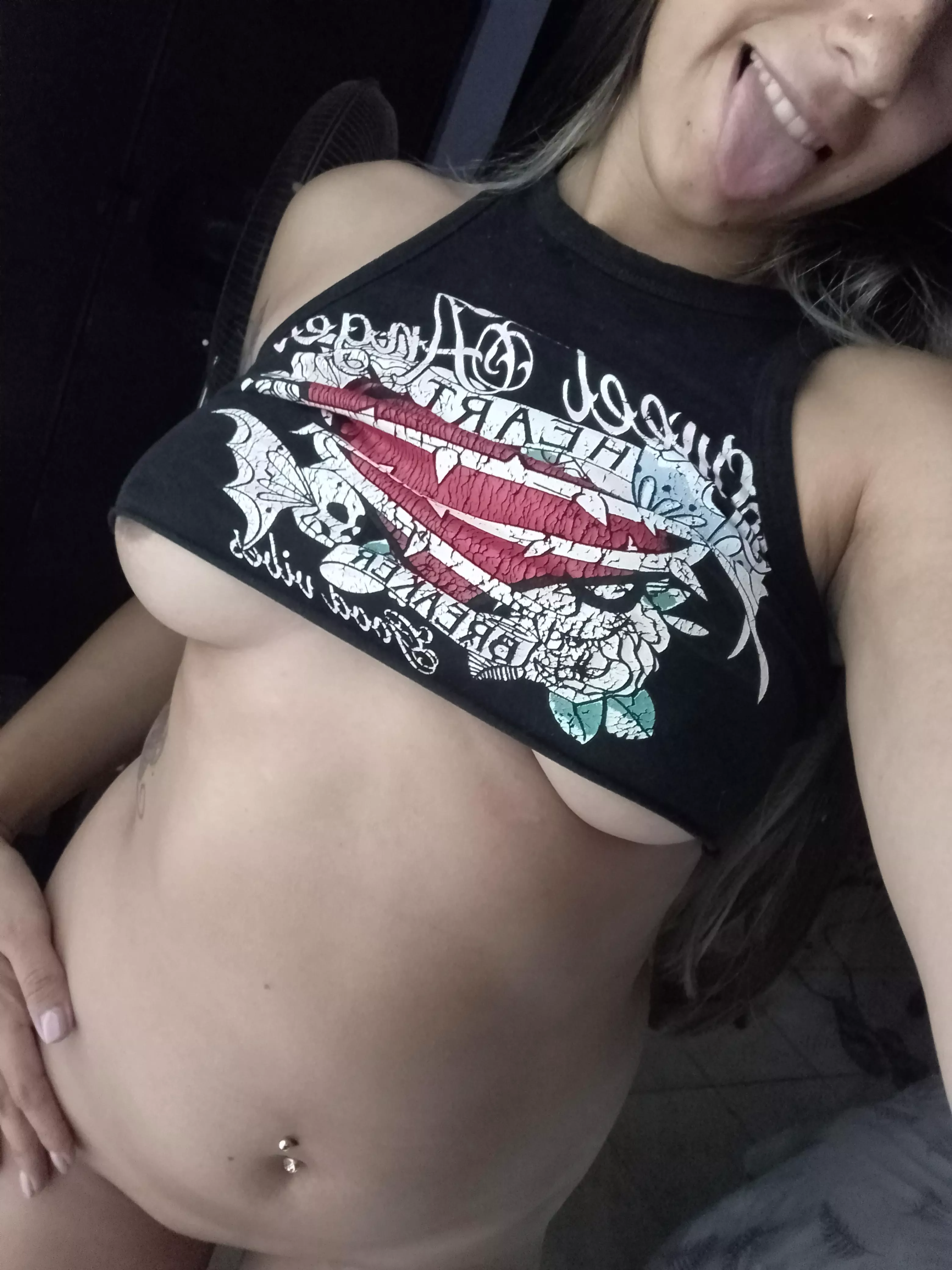 maybe the shirt is a little short for me posted by galateakitten