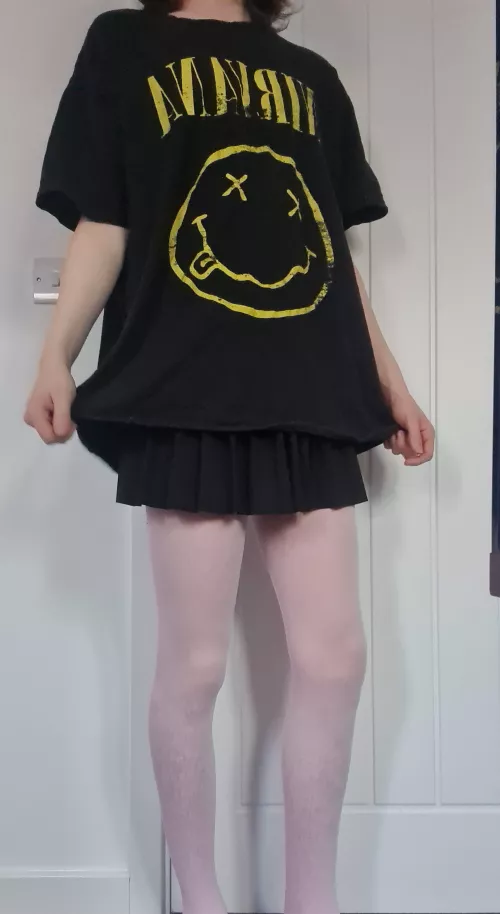 My first time wearing fem clothes :3 by NotTheRealEHam