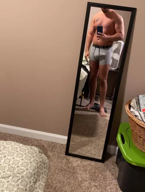 Not easy keeping it contained by Kodakuzi12