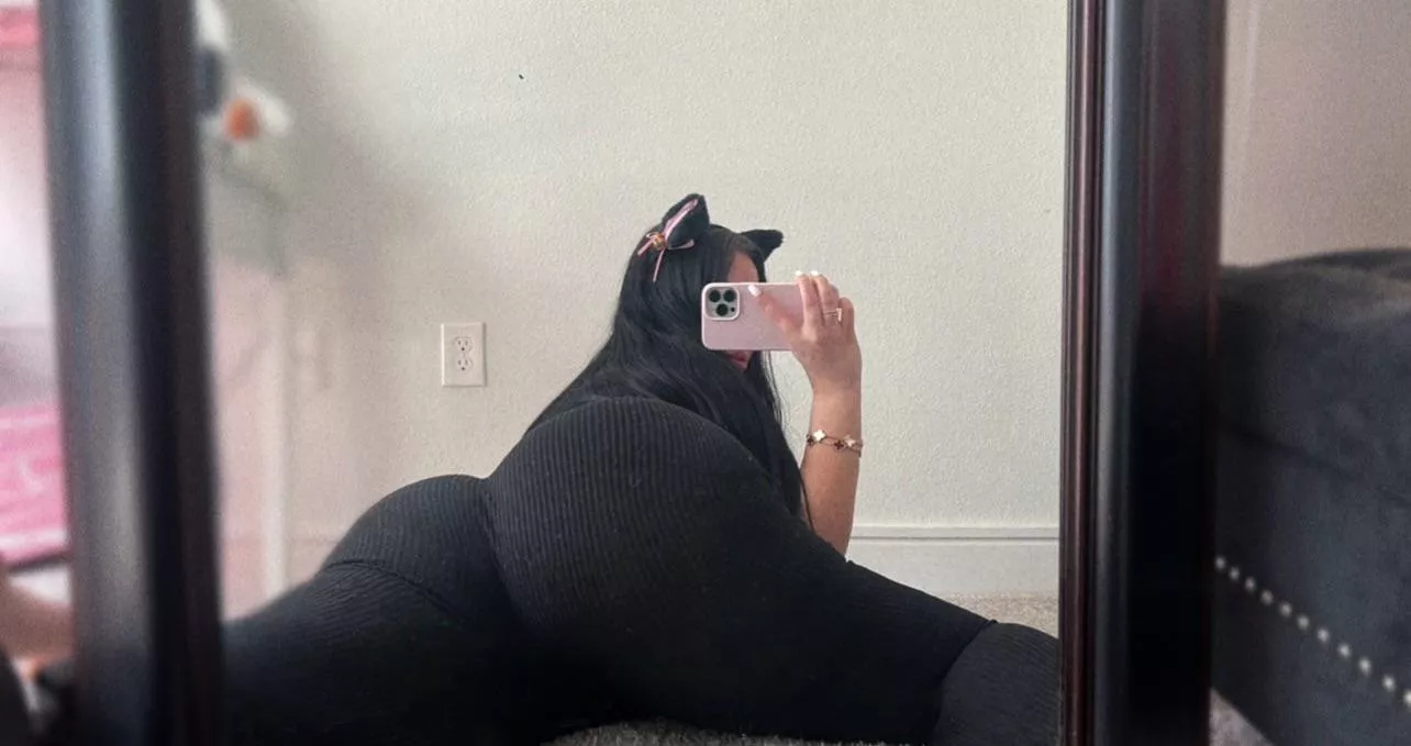 Perfect position for you to slide right in posted by Independecyy