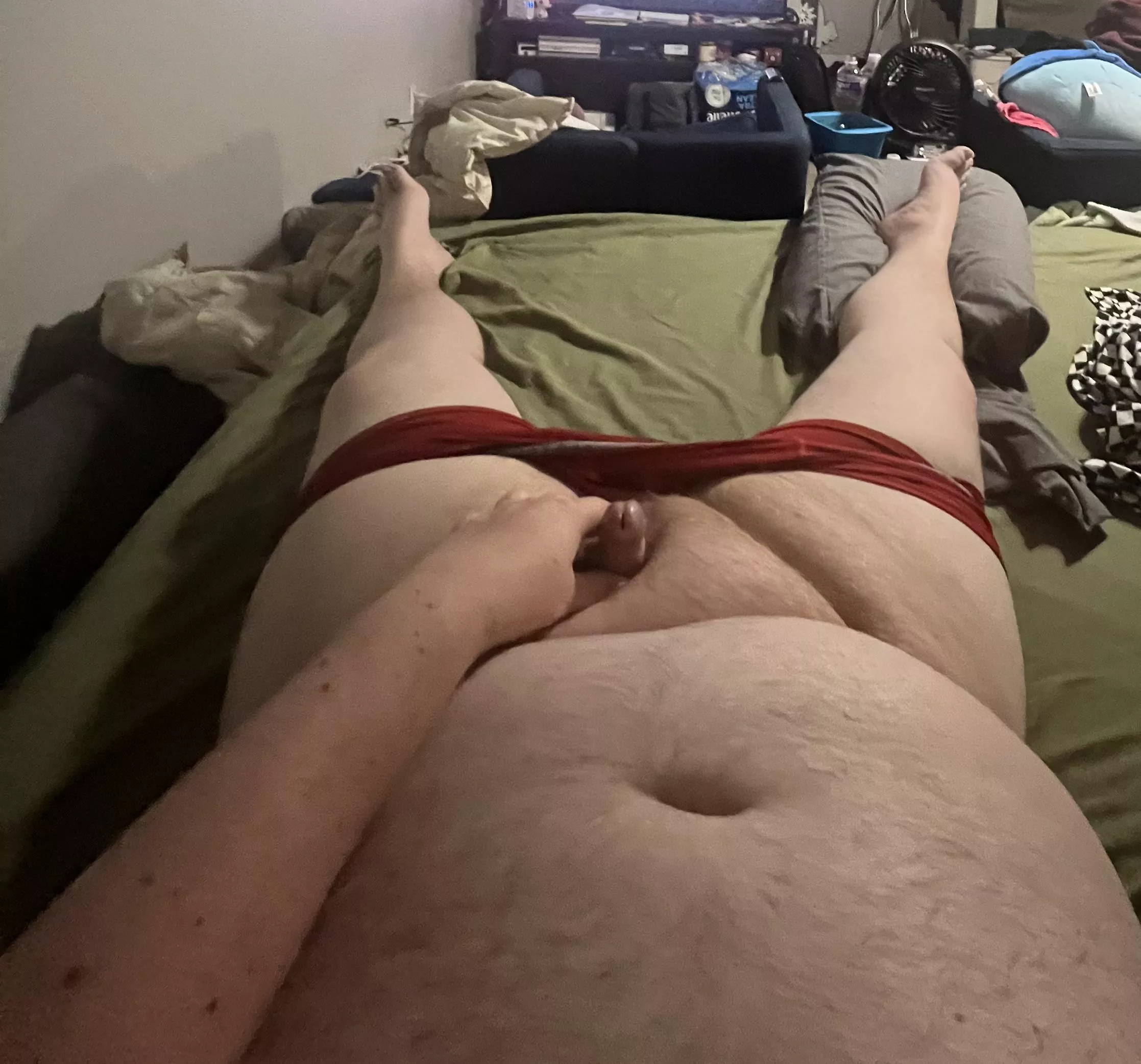 Relaxing on this great Saturday night! posted by HoldenHansen1