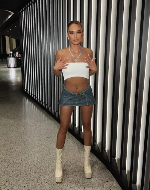 Replace my hands with yours? by WorldlinessOk7796